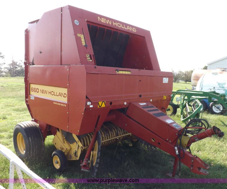 image for item I7636 1994 New Holland 660 round baler
