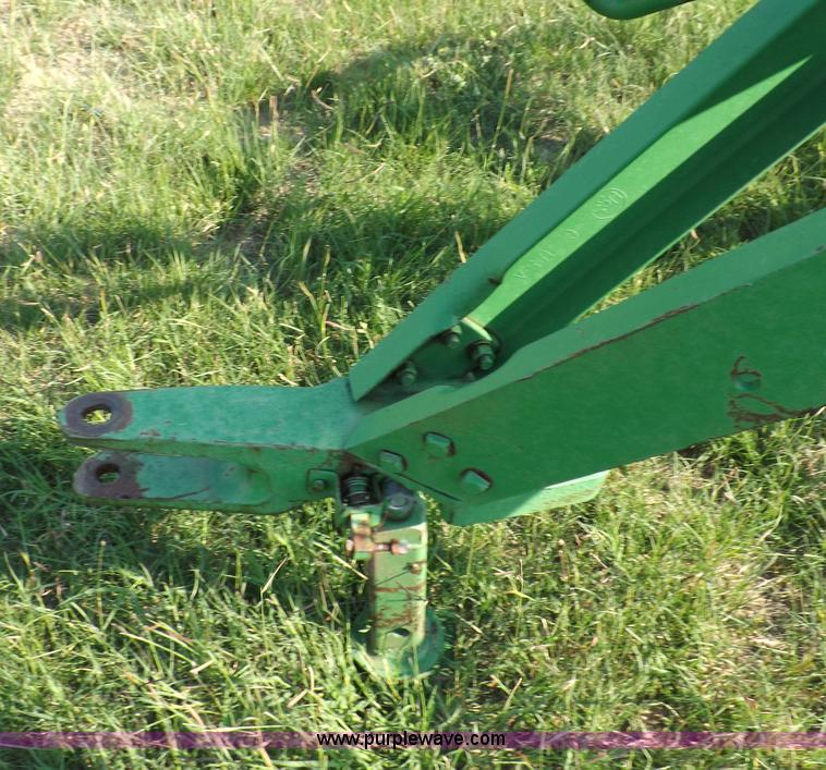 image for item I7637 John Deere side delivery rake