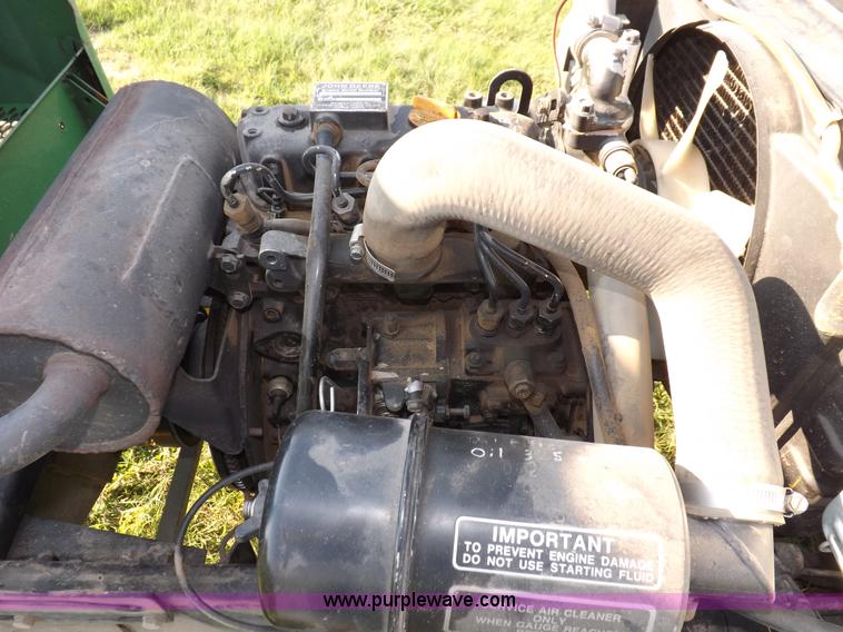 image for item I7640 John Deere F935 lawn mower