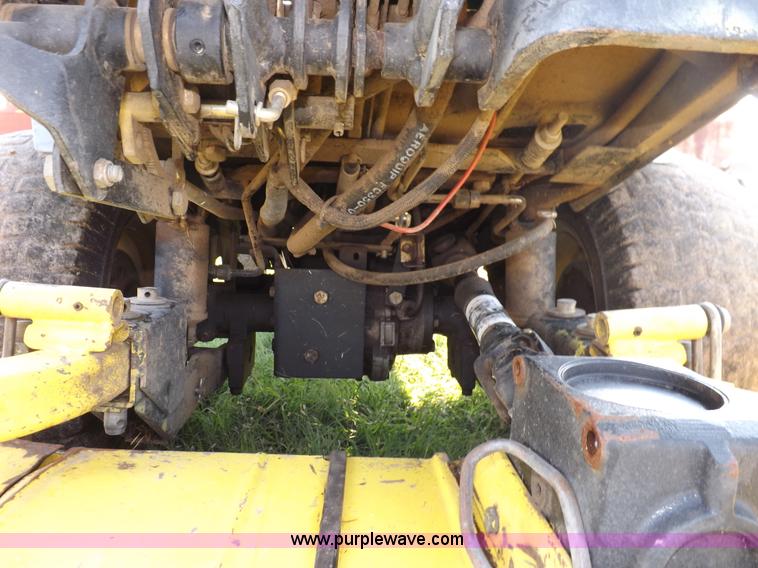 image for item I7640 John Deere F935 lawn mower