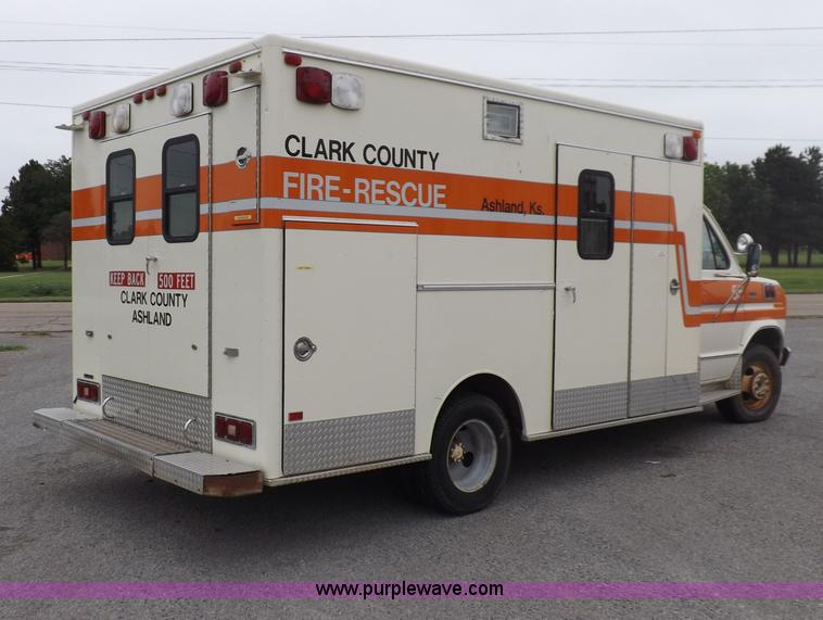image for item I7656 1980 Ford Chateau ambulance