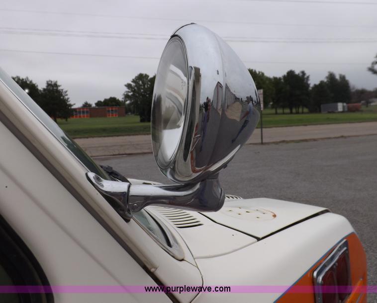 image for item I7656 1980 Ford Chateau ambulance