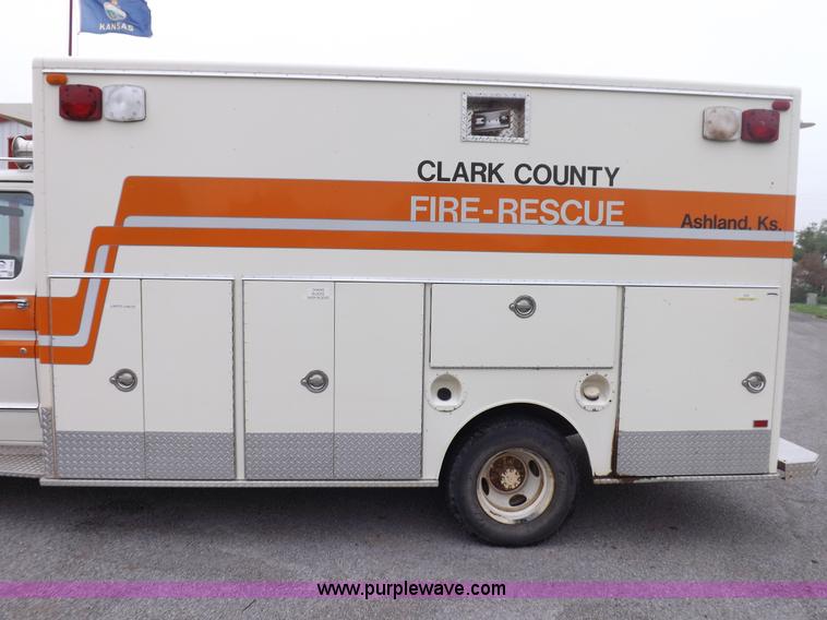 image for item I7656 1980 Ford Chateau ambulance