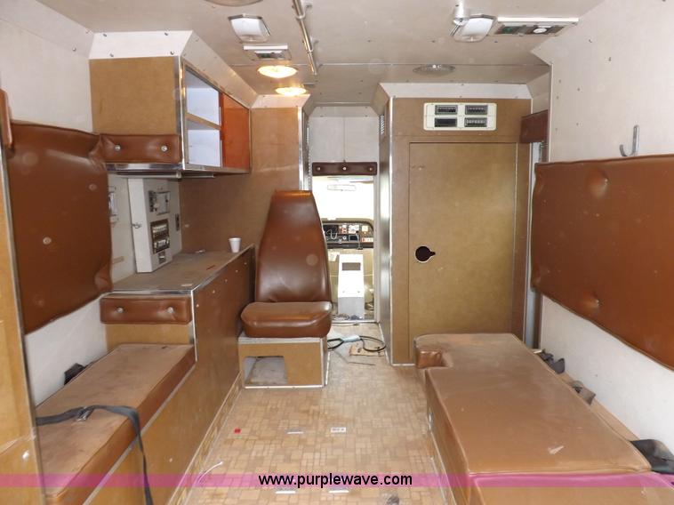 image for item I7656 1980 Ford Chateau ambulance