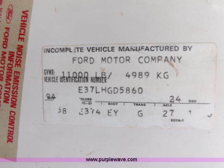 image for item I7656 1980 Ford Chateau ambulance