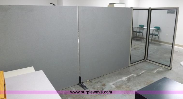 image for item I7659 Office partitions