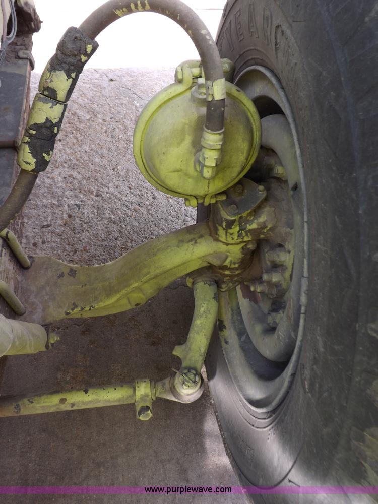 image for item I7667 1980 Ford Custom Cab 8000 firetruck