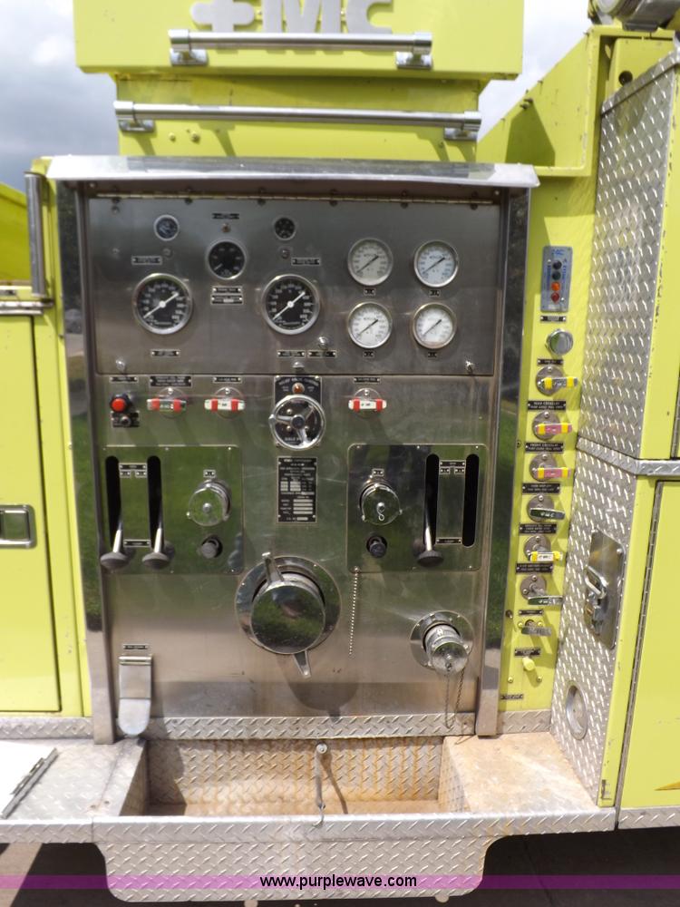 image for item I7667 1980 Ford Custom Cab 8000 firetruck