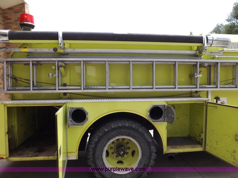 image for item I7667 1980 Ford Custom Cab 8000 firetruck