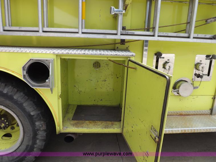 image for item I7667 1980 Ford Custom Cab 8000 firetruck