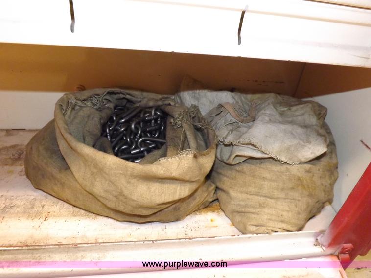 image for item I7668 1975 Ford F250 utility truck