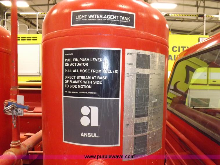 image for item I7668 1975 Ford F250 utility truck