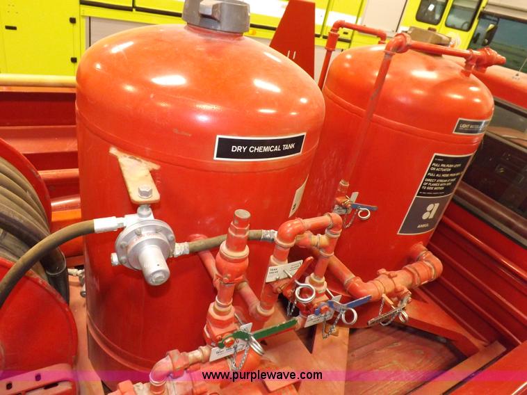 image for item I7668 1975 Ford F250 utility truck