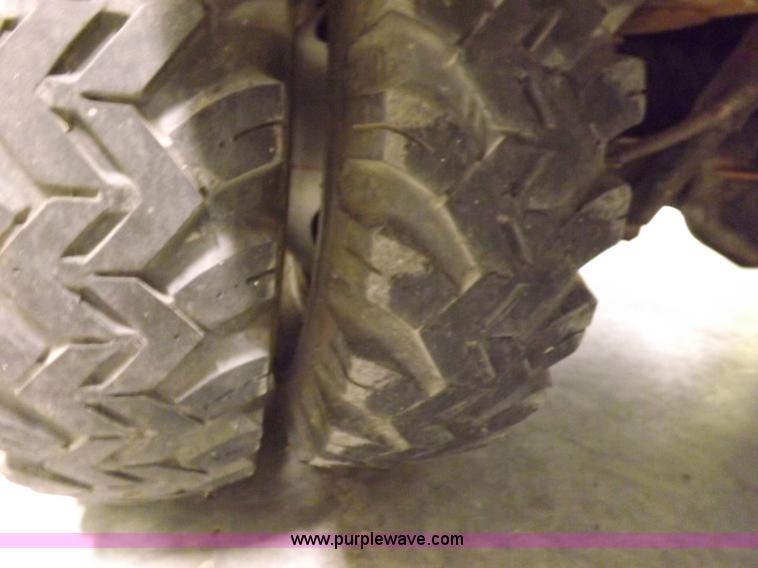 image for item I7668 1975 Ford F250 utility truck