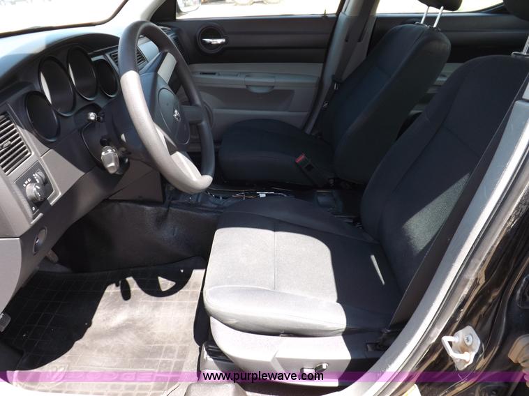 image for item I7675 2007 Dodge Charger