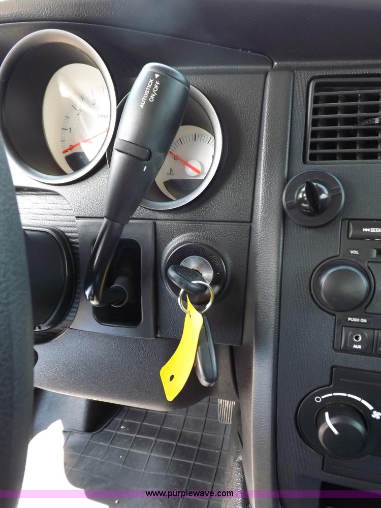 image for item I7675 2007 Dodge Charger