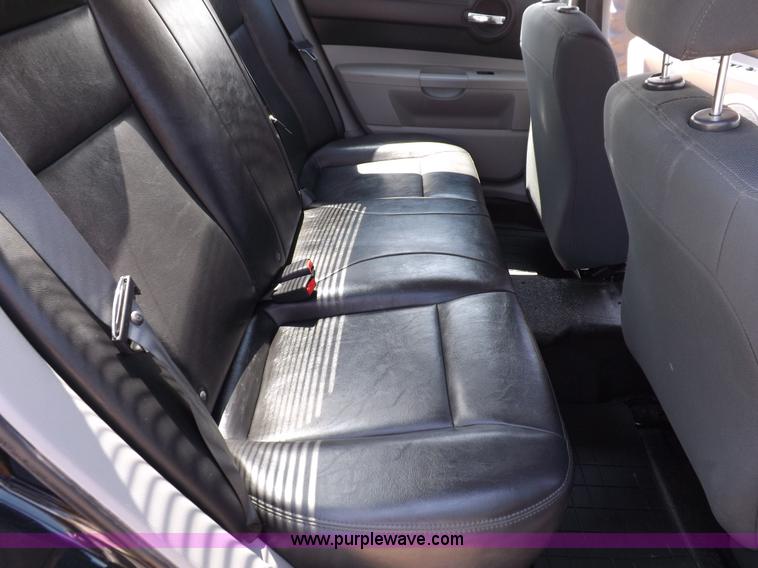 image for item I7675 2007 Dodge Charger