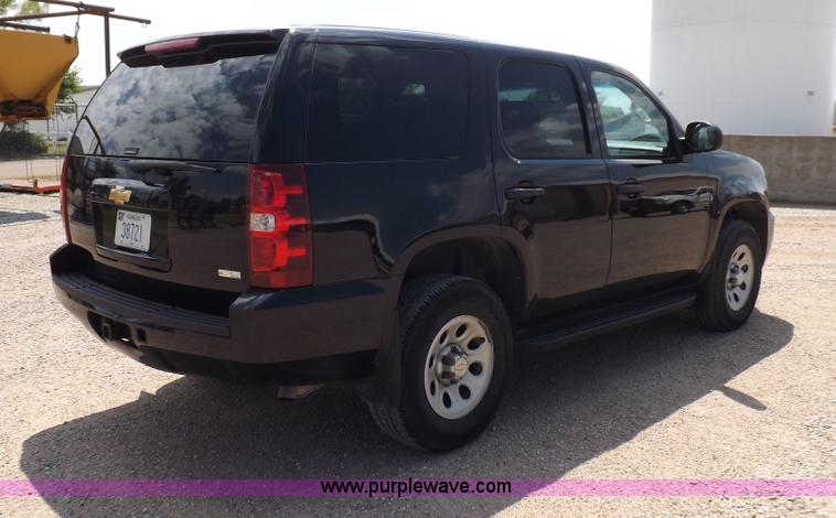 image for item I7677 2008 Chevrolet Tahoe Police SUV