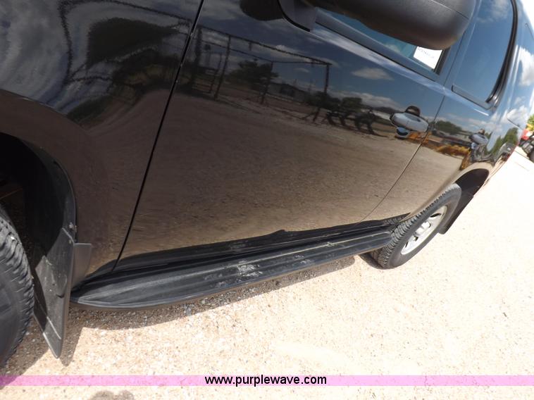 image for item I7677 2008 Chevrolet Tahoe Police SUV