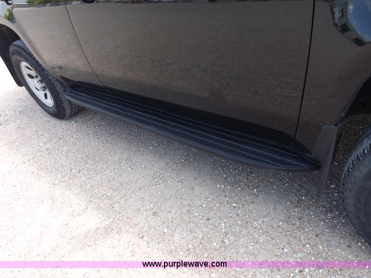 image for item I7677 2008 Chevrolet Tahoe Police SUV