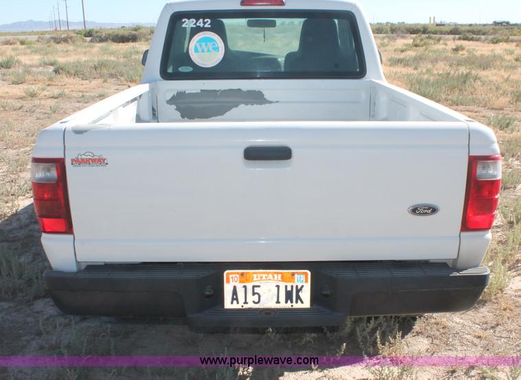 image for item I7810 2005 Ford Ranger pickup truck