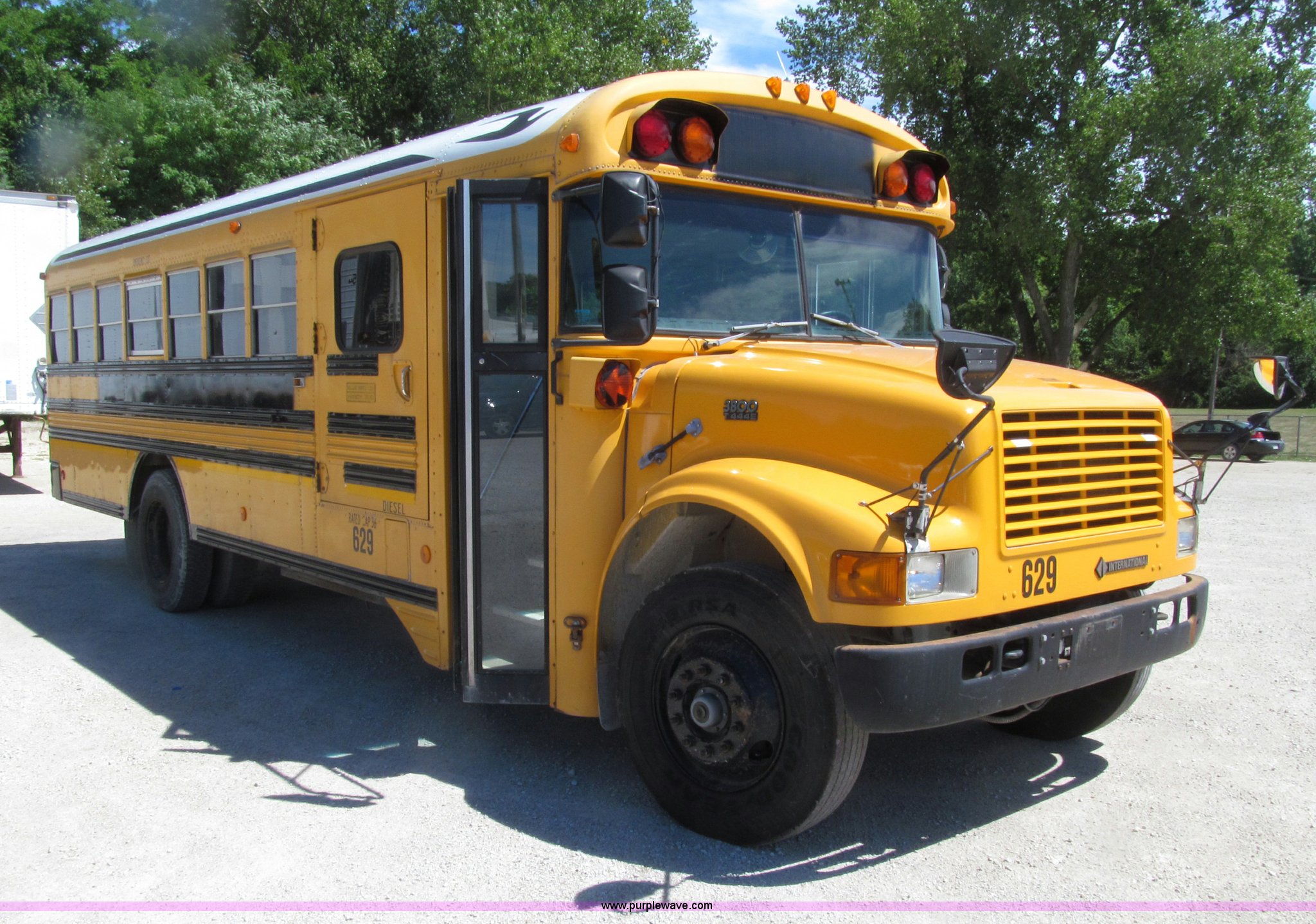 1999 International 3800 school bus in Des Moines IA Item D7453 sold