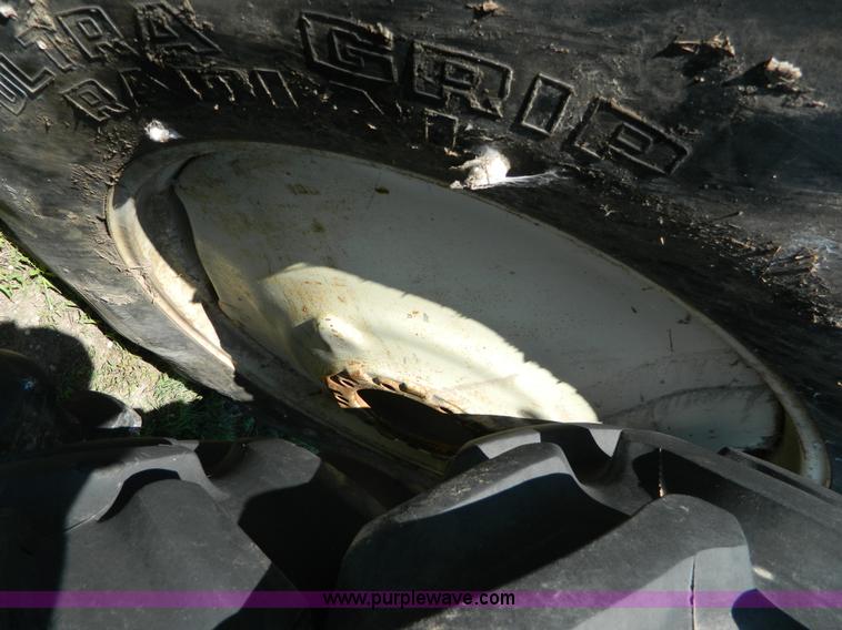 image for item AD9157 (2) 18.4R38 tractor tires