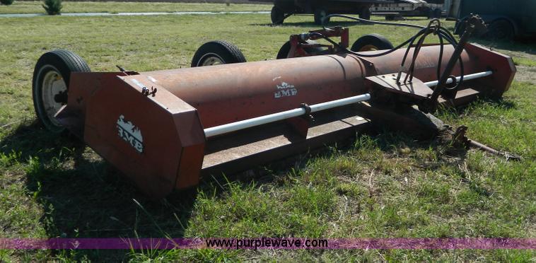 image for item AD9674 BMB 15' shredder mower