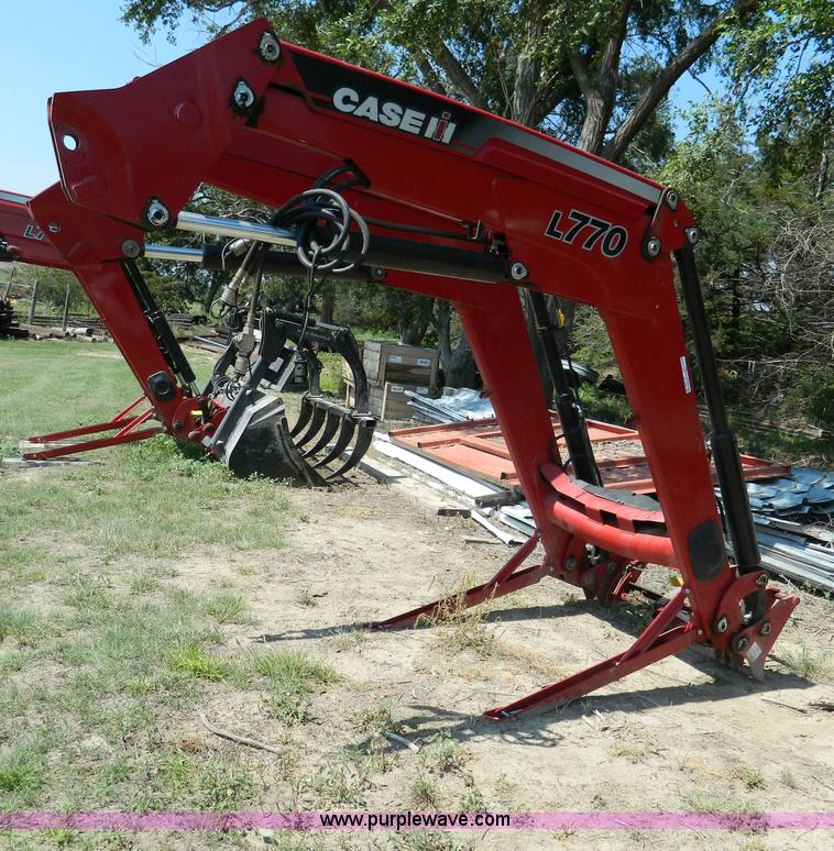 image for item AD9694 2010 Case IH L770 loader