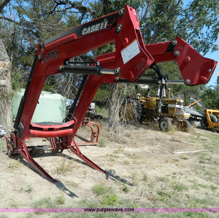 image for item AD9694 2010 Case IH L770 loader