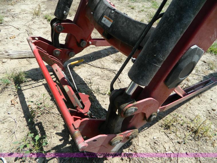 image for item AD9694 2010 Case IH L770 loader