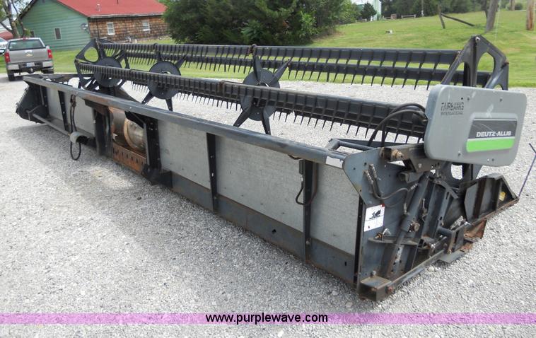 image for item AD9987 1990 Deutz Allis 324 24' flex head