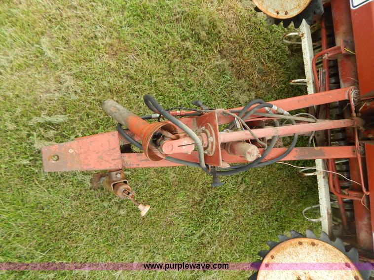 image for item AW9199 Hesston 5580 round baler