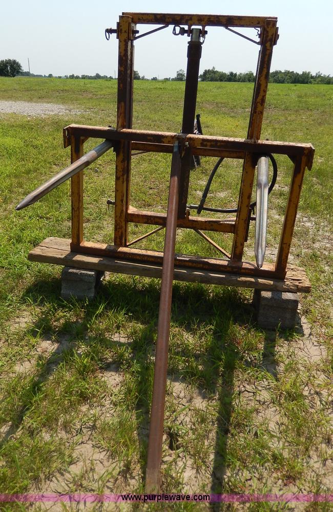 image for item AW9654 Hydraulic lift bale forks with stand