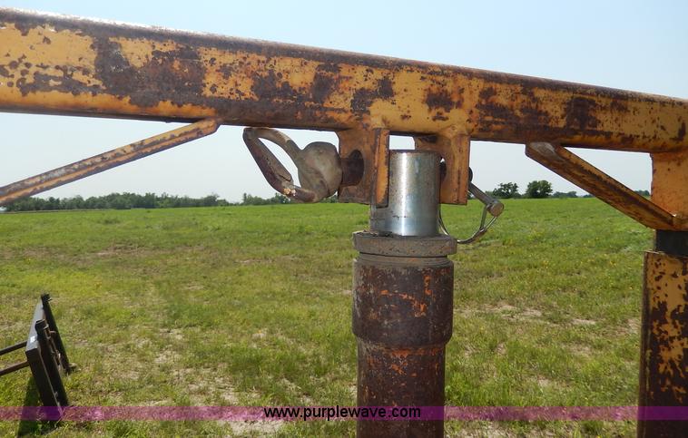 image for item AW9654 Hydraulic lift bale forks with stand