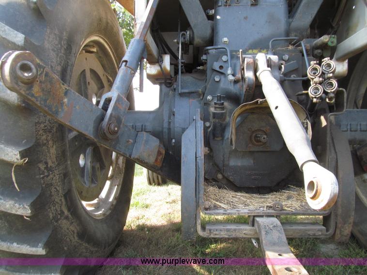 image for item D7460 1980 White 2-135 Field Boss tractor