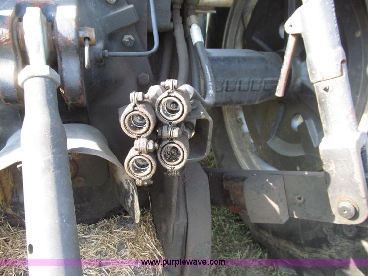 image for item D7460 1980 White 2-135 Field Boss tractor