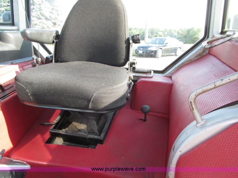 image for item D7460 1980 White 2-135 Field Boss tractor