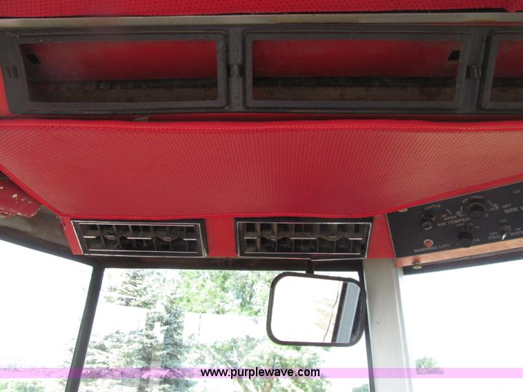 image for item D7460 1980 White 2-135 Field Boss tractor