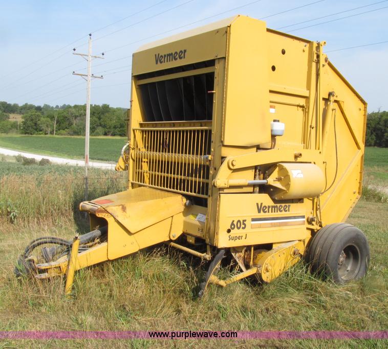 image for item D7461 1991 Vermeer 605 Super J round baler