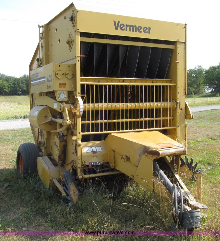 image for item D7461 1991 Vermeer 605 Super J round baler