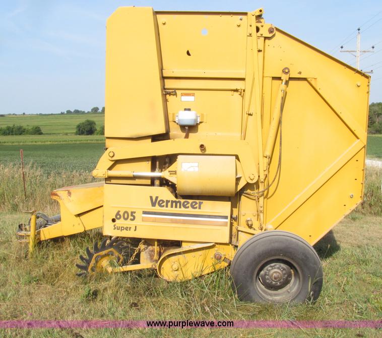 image for item D7461 1991 Vermeer 605 Super J round baler