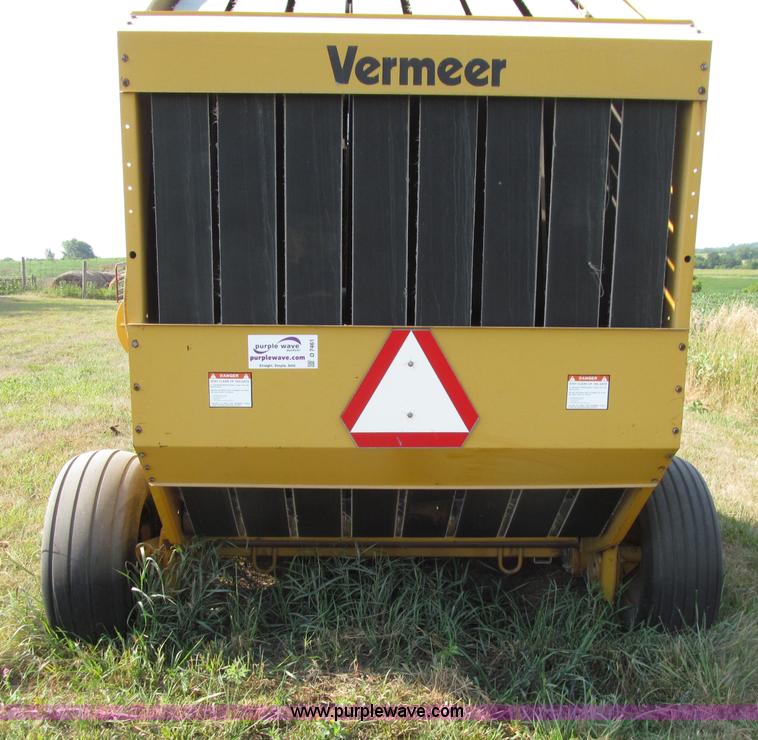 image for item D7461 1991 Vermeer 605 Super J round baler
