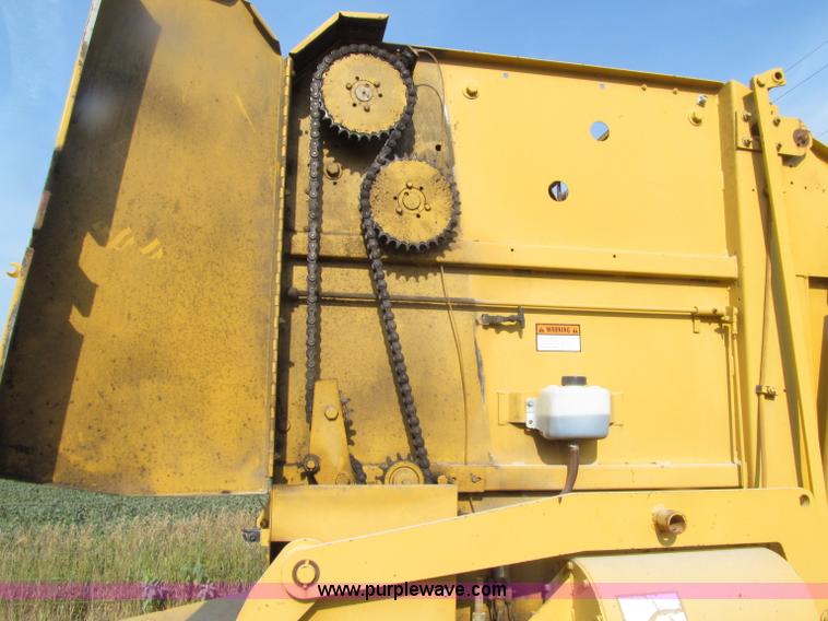 image for item D7461 1991 Vermeer 605 Super J round baler