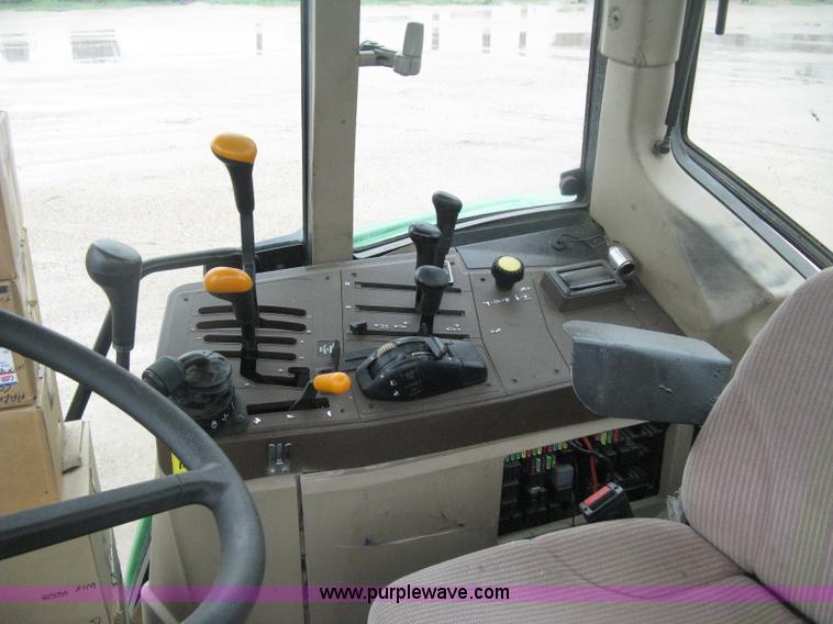 image for item D8490 2002 John Deere 6405 MFWD tractor