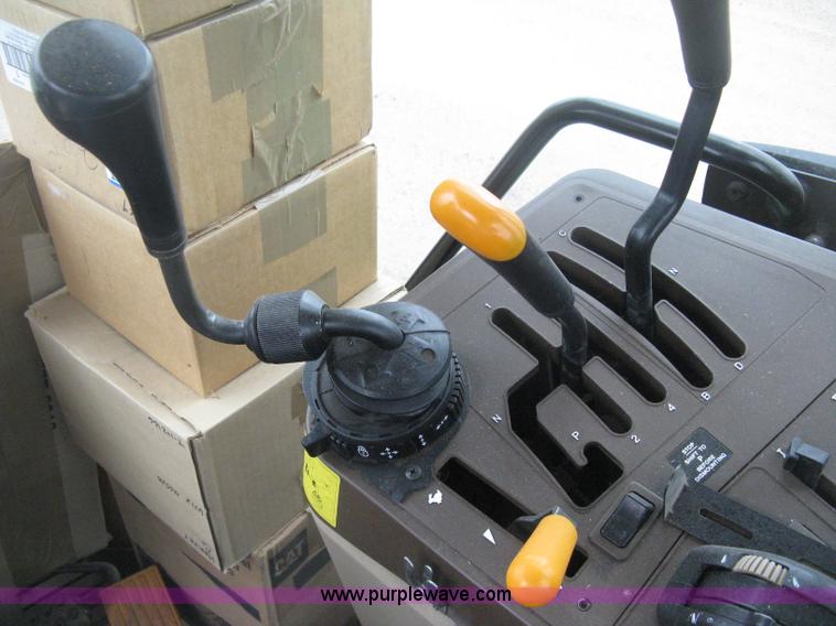 image for item D8490 2002 John Deere 6405 MFWD tractor