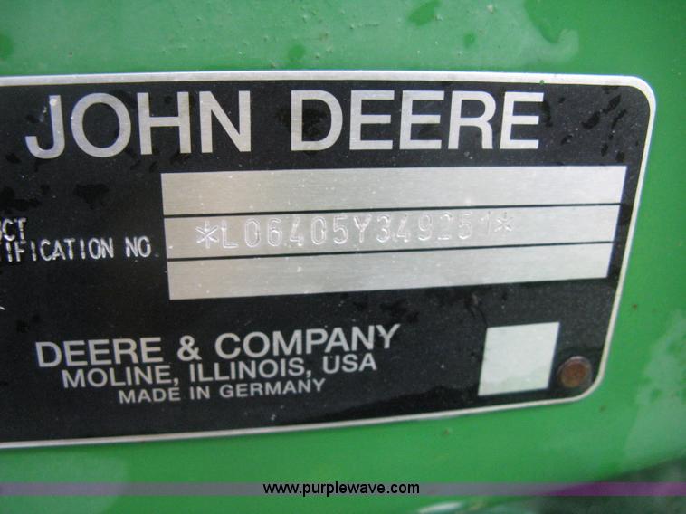 image for item D8490 2002 John Deere 6405 MFWD tractor