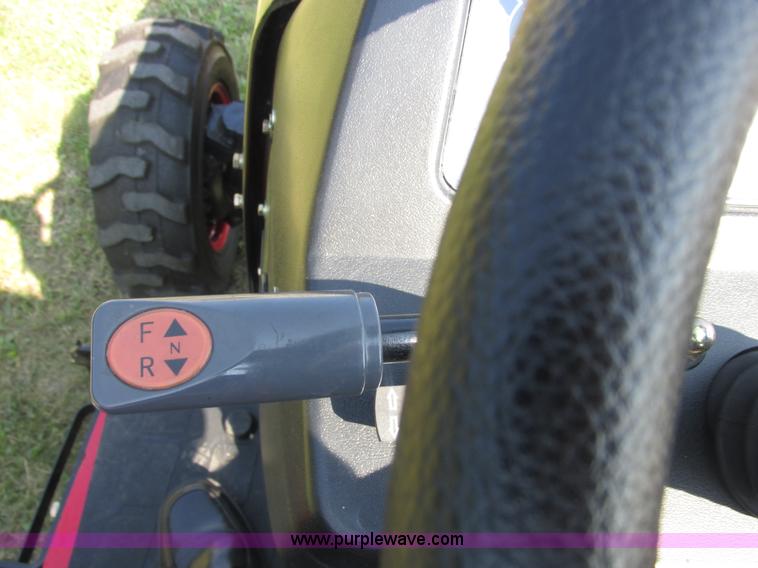 image for item E7341 2012 Changfa 4032 MFWD tractor