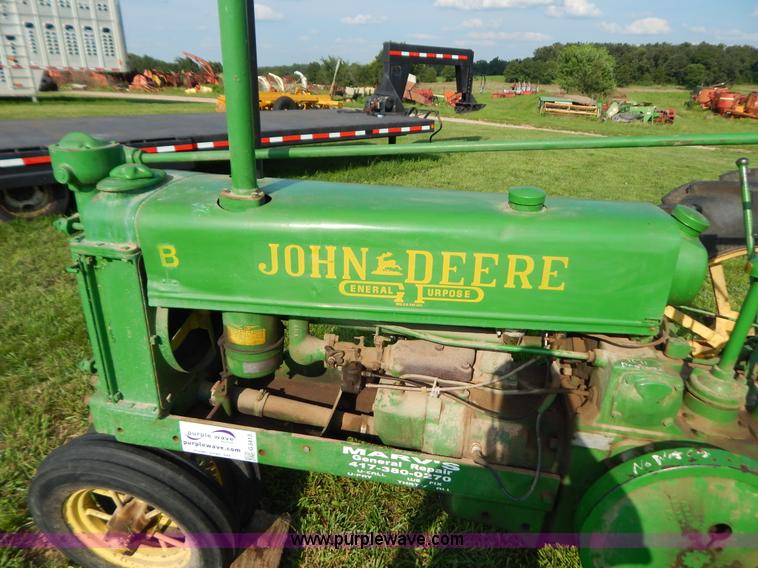 image for item G3413 John Deere B tractor