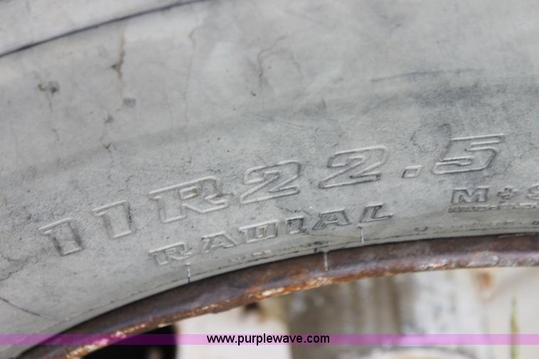 image for item G4074 1976 Wilson straight load cattle trailer